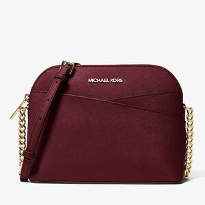 MICHAEL KORS
Jet Set Travel Medium Dome Crossbody Bag
Oxblood 
NWT